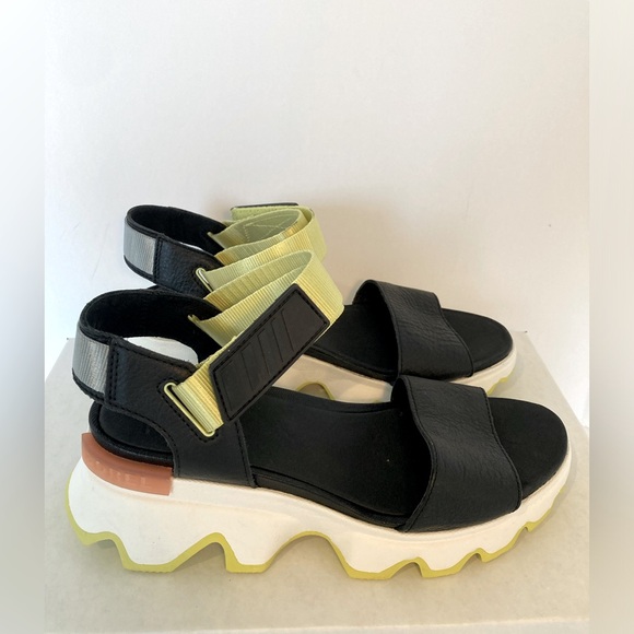 Sorel Shoes - Sorel Kinetic Impact Strap Sandal Size 8.5 US/39.5 EU Black/Sea Salt